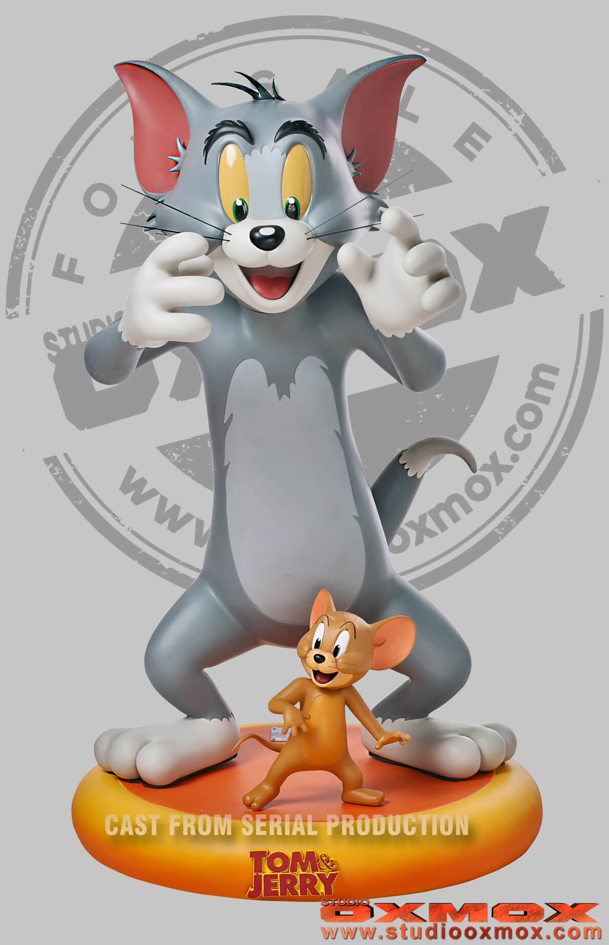 Tom and Jerry life size statues, Looney Tunes